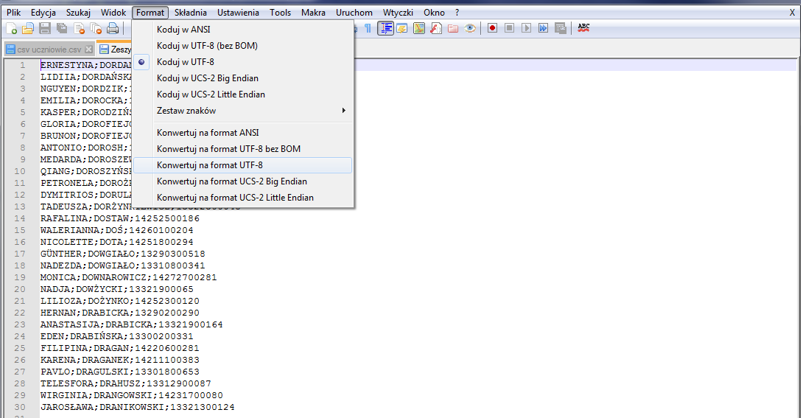 Okno z widokiem na możliwość konwertowania pliku na format UTF-8, w programie Notepad ++ 